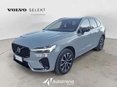 Usata Volvo XC60 Plus 197 CV (144 kW) 2024 Grigio SUV