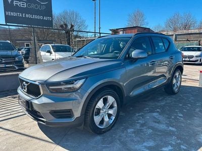 Usata Volvo XC40 R-Design 190 CV (139 kW) 2018 Grigio SUV
