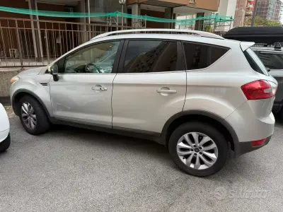 Usata Ford Kuga Titanium 163 CV (119 kW) 2011 Grigio SUV