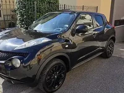 Usata Nissan Juke Tekna 110 CV (80 kW) 2012 Nero SUV