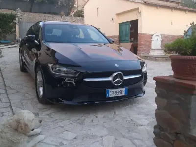 Usata Mercedes CLA180 Shooting Brake Business 116 CV (85 kW) 2020 Station wagon