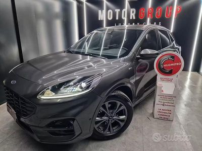 Usata Ford Kuga ST-Line 120 CV (88 kW) 2021 Grigio SUV