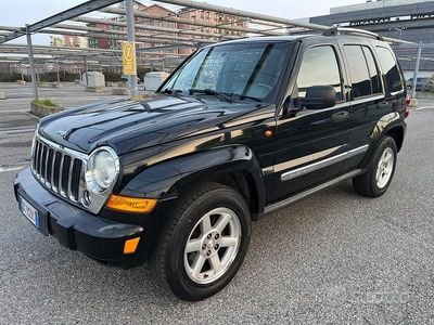 Usata Jeep Cherokee Limited 163 CV (119 kW) 2007 Nero SUV