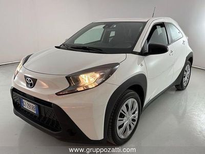 Usata Toyota Aygo X Active 72 CV (52 kW) 2025 Bianco SUV