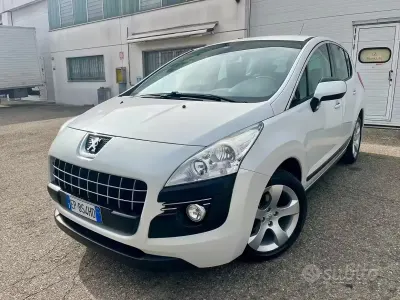 Usata Peugeot 3008 112 CV (82 kW) 2012 Bianco Station wagon