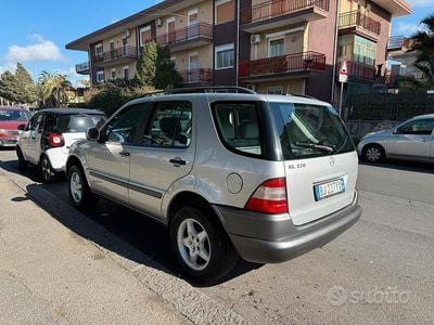 Mercedes ML270