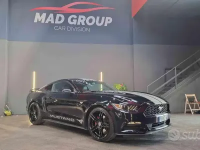 Usata Ford Mustang 305 CV (224 kW) 2015 Nero Coupé