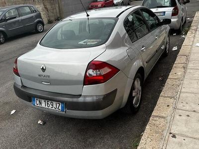 usata Renault Mégane II Mégane 1.5 dCi/105CV 4 porte Confort Authentique