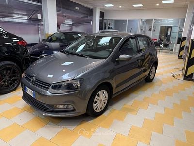 Usata VW Polo Trendline 60 CV (44 kW) 2015 Grigio Berlina
