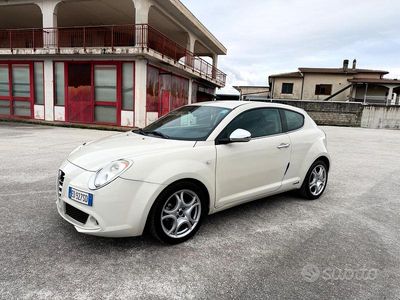 Usata Alfa Romeo MiTo Distinctive 120 CV (88 kW) 2010 Beige Utilitaria