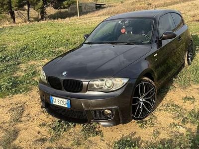 Usata BMW 118 143 CV (105 kW) 2008 Utilitaria
