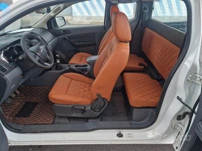 Usata Ford Ranger 150 CV (110 kW) 2013 Bianco Pick-up
