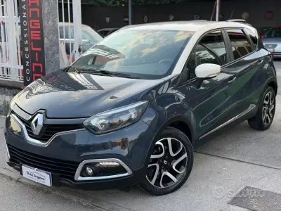 Usata Renault Captur 90 CV (66 kW) 2014 Grigio SUV