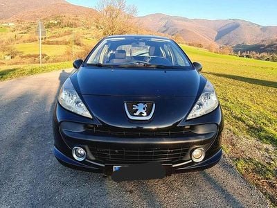 Usata Peugeot 207 109 CV (80 kW) 2007 Nero Berlina