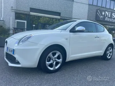 Gebraucht Alfa Romeo MiTo 77 PS (56 kW) 2017 Weiß Kleinwagen