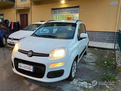 Usata Fiat Panda Lounge 70 CV (51 kW) 2013 Bianco Berlina