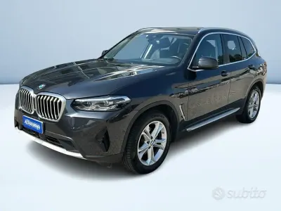 Usata BMW X3 Comfort Edition 190 CV (139 kW) 2023 Grigio SUV