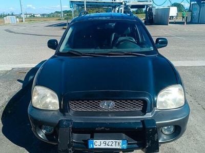 Usata Hyundai Santa Fe 112 CV (82 kW) 2003 Nero SUV