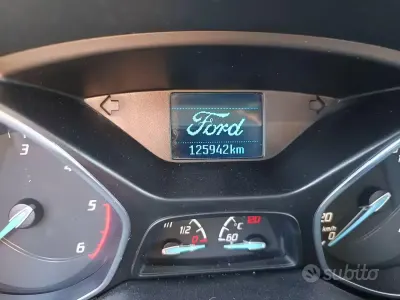 Usata Ford C-MAX Titanium 115 CV (84 kW) 2014 Grigio Monovolume