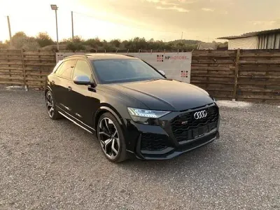 Usata Audi Q8 599 CV (440 kW) 2023 Nero SUV