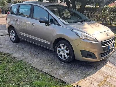 Usata Peugeot 5008 Business-Line 115 CV (84 kW) 2013 Monovolume