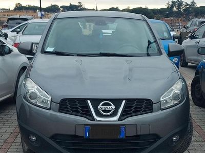 Usata Nissan Qashqai 106 CV (77 kW) 2013 Grigio SUV
