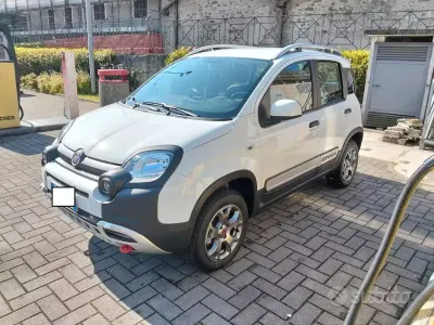 Usata Fiat Panda Cross Cross 85 CV (62 kW) 2020 Bianco Utilitaria