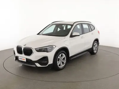 Usata BMW X1 Advantage 220 CV (161 kW) 2021 Bianco SUV