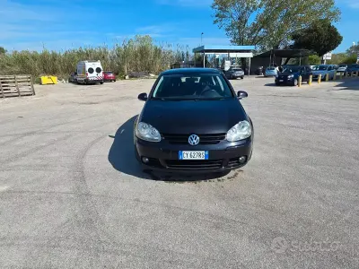 Usado VW Golf IV Sportline 140 CV (102 kW) 2006 Negro Berlina