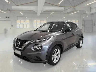 Usata Nissan Juke N-Connecta 114 CV (83 kW) 2022 Grigio SUV
