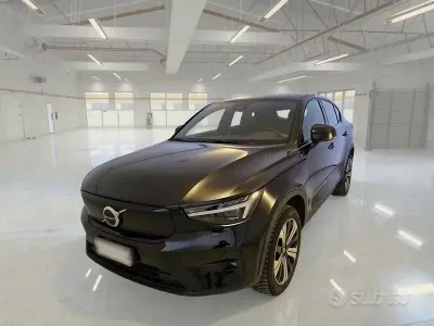 Usata Volvo C40 Ultimate 160 kW (218 CV) 2023 Nero SUV