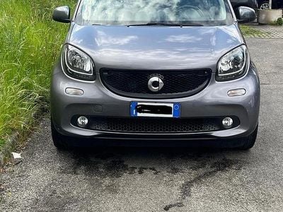 Begagnad Smart ForFour Prime 71 HK (52 kW) 2023 Grå Halvkombi