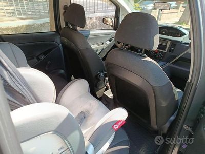 Usata Fiat Idea 95 CV (69 kW) 2006 Grigio Monovolume