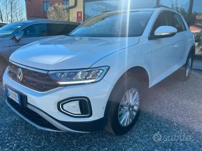 Usata VW T-Roc Style 150 CV (110 kW) 2022 Bianco SUV