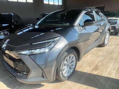 Nuova Toyota C-HR Active 163 CV (119 kW) 2025 Bianco SUV