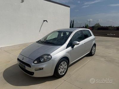 Usata Fiat Punto Easy 75 CV (55 kW) 2013 Grigio Utilitaria