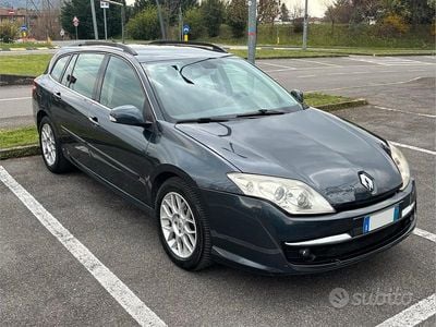 Usata Renault Laguna III 150 CV (110 kW) 2010 Grigio Station wagon