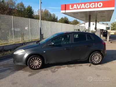 Usata Fiat Bravo 90 CV (66 kW) 2010 Grigio Utilitaria