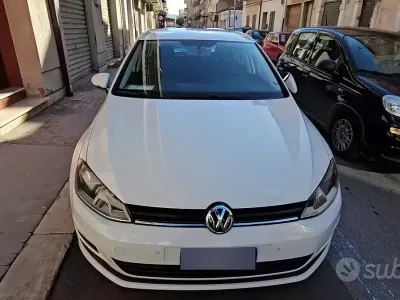 Usata VW Golf VII 85 CV (62 kW) 2016 Bianco Berlina