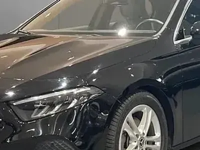 Usata Mercedes CLA180 Shooting Brake 136 CV (100 kW) 2020 Bianco Station wagon