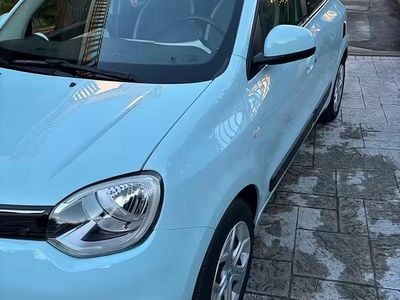 Usata Renault Twingo 60 kW (82 CV) 2021 Blu Utilitaria