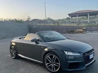Usata Audi TT Roadster 184 CV (135 kW) 2019 Cabrio