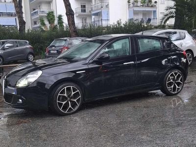 Usata Alfa Romeo Giulietta Business 120 CV (88 kW) 2017 Nero Utilitaria