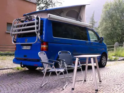 Usata VW California California 131 CV (96 kW) 2006 Blu/azzurro Furgone
