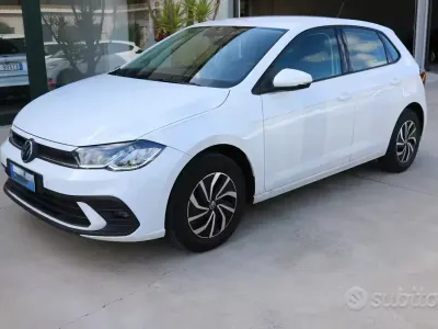 Usata VW Polo Edition 95 CV (69 kW) 2024 Bianco Utilitaria
