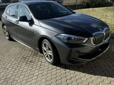 Usata BMW 118 M Sport 136 CV (100 kW) 2020 Grigio Berlina