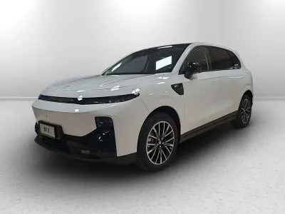 Nuova Leapmotor B10 109 CV (80 kW) 2026 Lyght whyte SUV