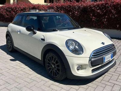 Begagnad Mini One D 95 HK (69 kW) 2019 Vit Halvkombi