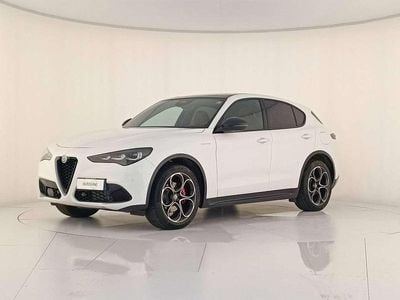 Usata Alfa Romeo Stelvio Veloce 209 CV (153 kW) 2024 Bianco alfa SUV