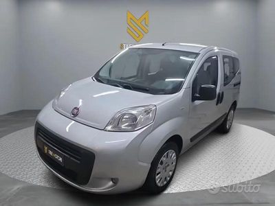 Usata Fiat Qubo Trekking 75 CV (55 kW) 2014 Grigio Monovolume